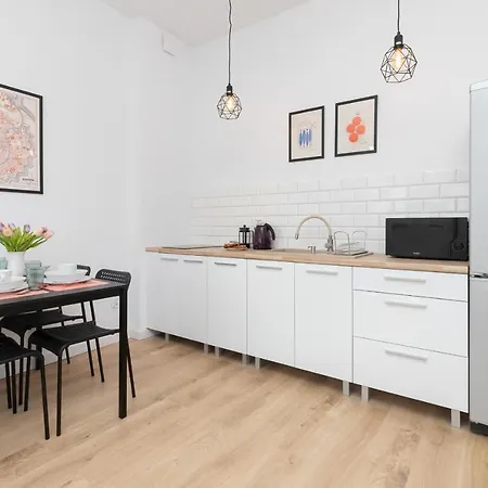 Kamienica Serdynskiego By Renters Apartment